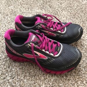 Brooks ghost 5 women’s running shoes